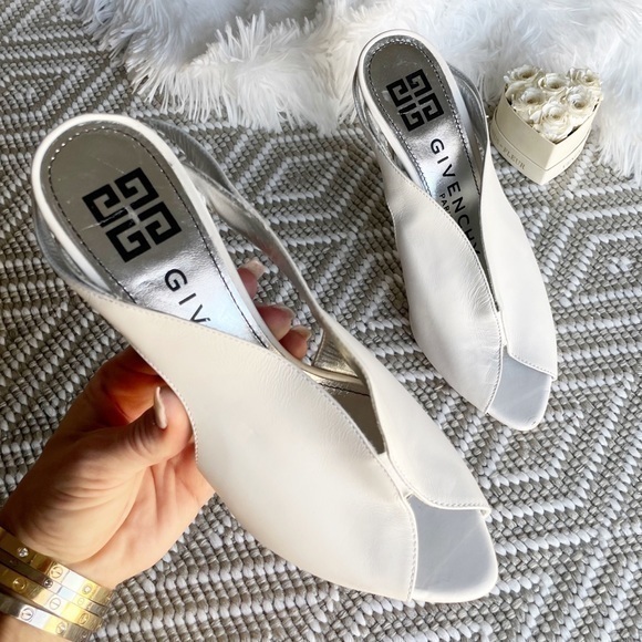 Givenchy Wing White Leather Sandals - Picture 6 of 15